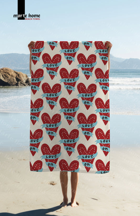 LOVE KALP DİJİTAL BASKILI RENKLİ 75x150 PLAJ HAVLUSU