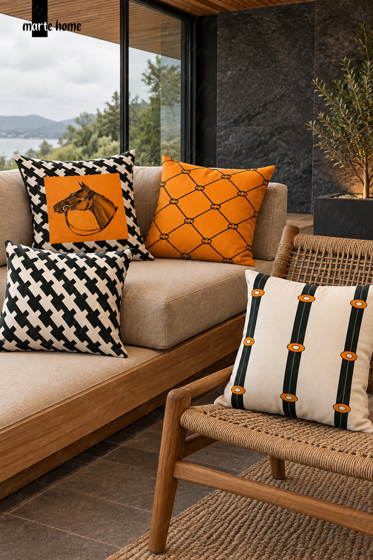 TROY - RENKLİ ÇİFT TARAF BASKILI 4'LÜ KIRLENT KILIFI SETİ - 43x43 CM